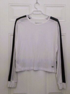 Under Armour Womens White Black Mesh Long Sleeve Shirt - size M